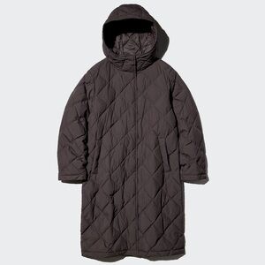 Uniqlo Long Quilted Puffer Coat in Dark Brown